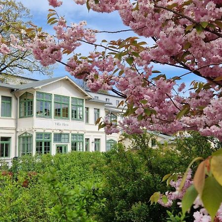 Villa Flora 제바트헤링스도르프 외부 사진